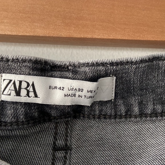 Zara Man Skinny Slim Distressed Jeans Faded Black Denim Size 32 x 29 - Picture 6 of 8